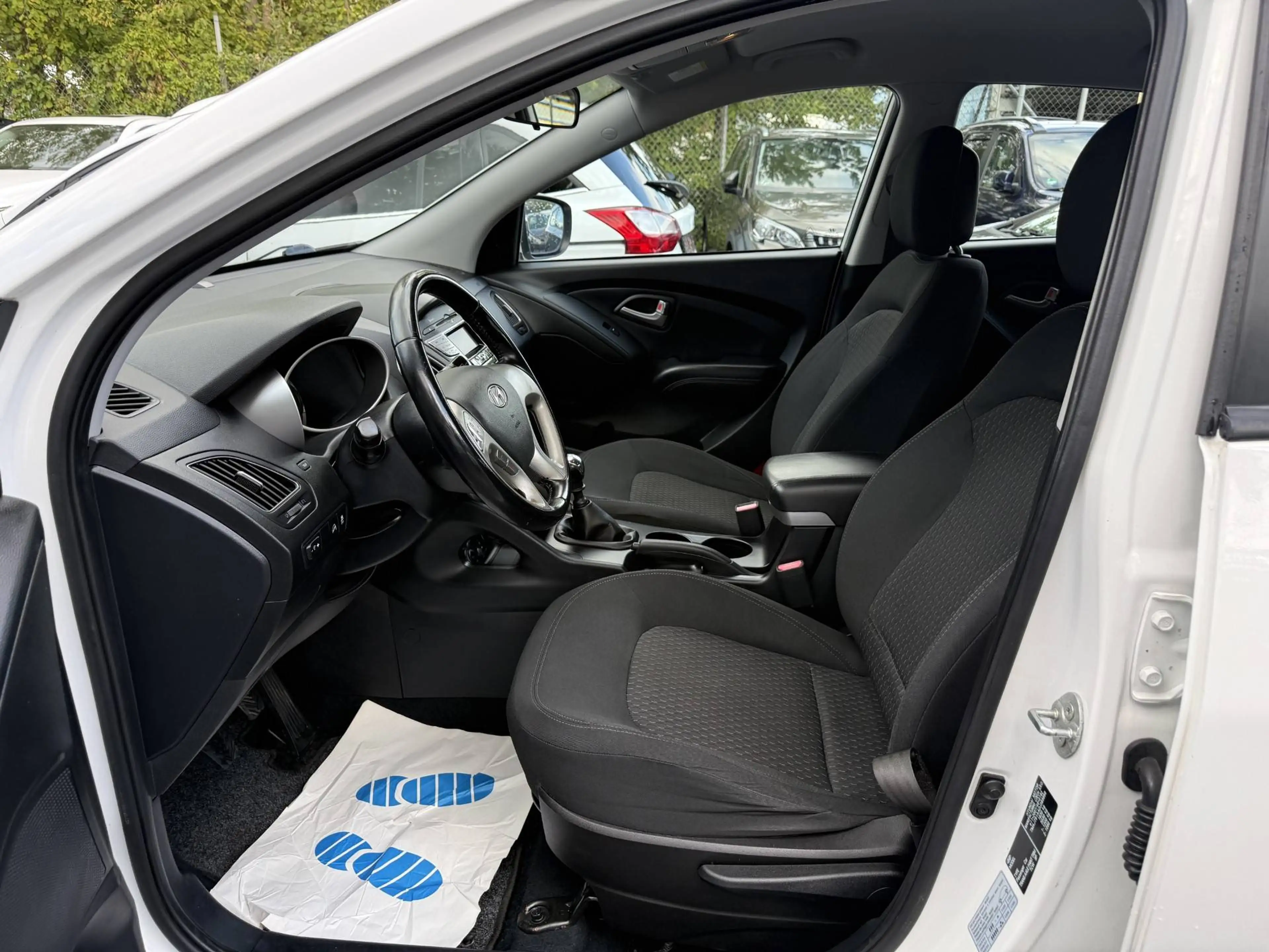 Hyundai iX35 5 Star Edition 2WD — photo 12