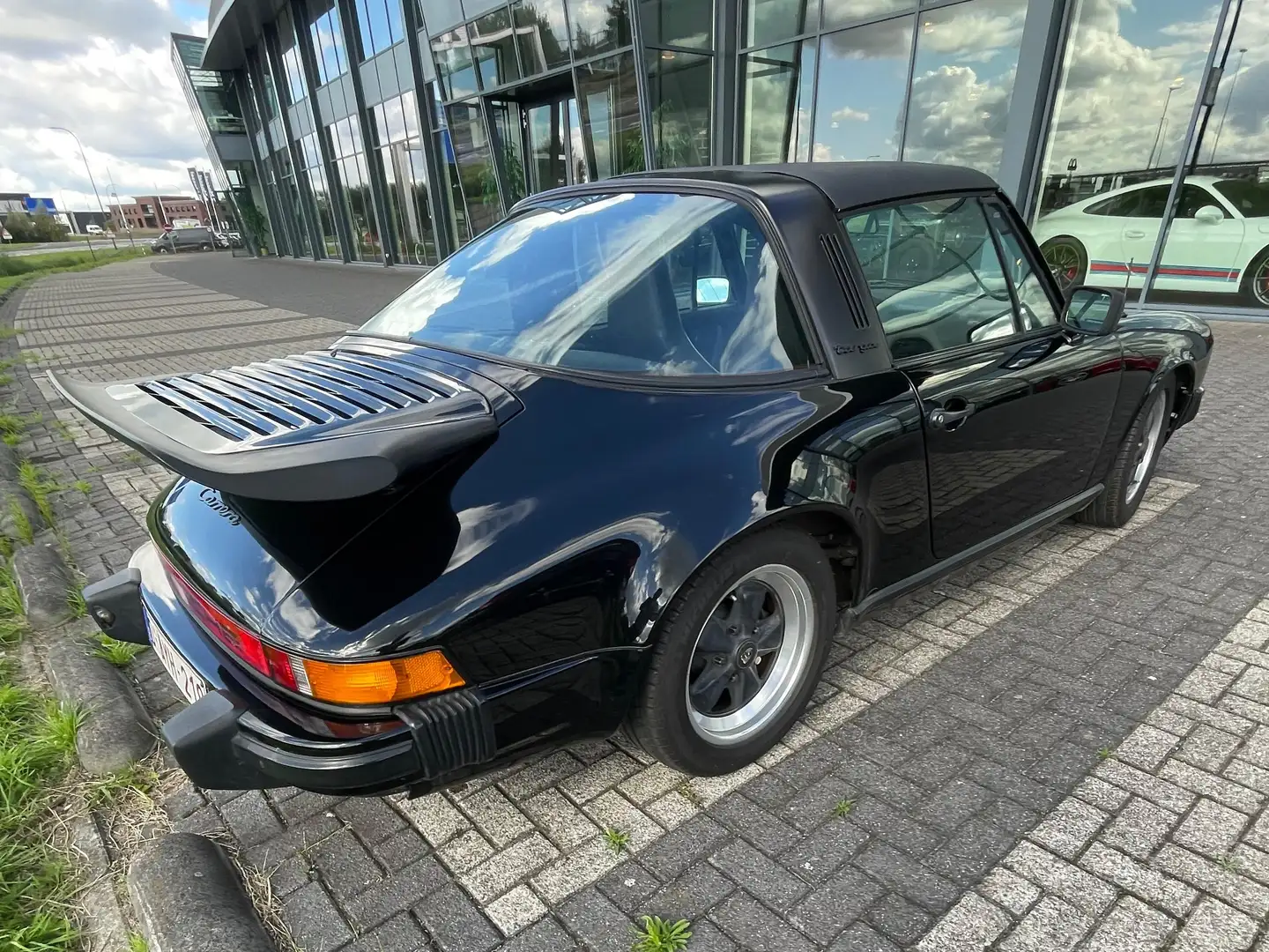 Porsche 911 911 Carrera Noir - 1