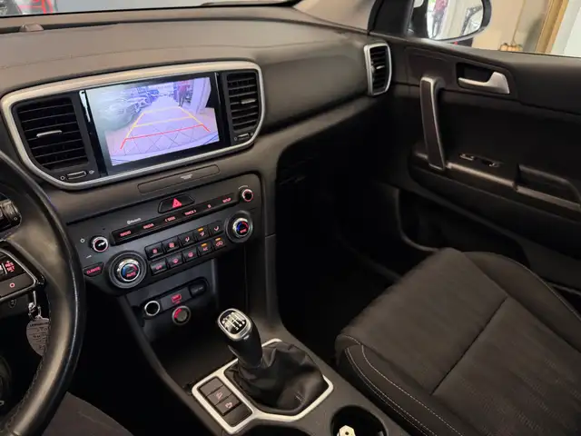 Kia Sportage view 5