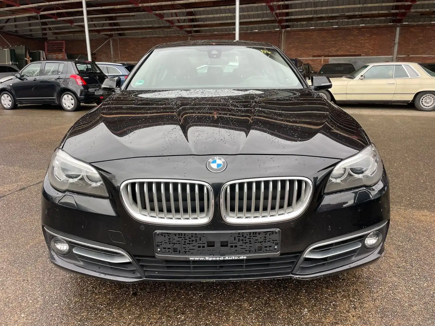 BMW 520 5 Limousine 520 d/XENON/NAVI/SHZ Negru - 2