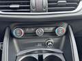 Alfa Romeo Stelvio 2.2 TD 190 CV Sprint AT8 Q4 Чорний - thumbnail 17