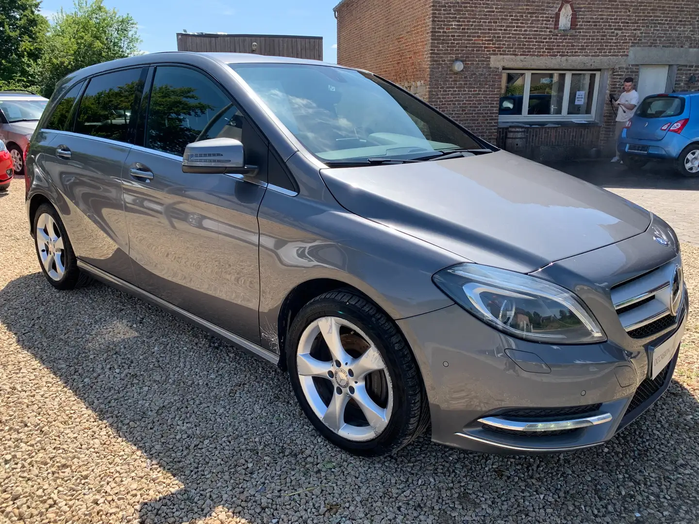 Mercedes-Benz B 200 CDI Elegance Gris - 2