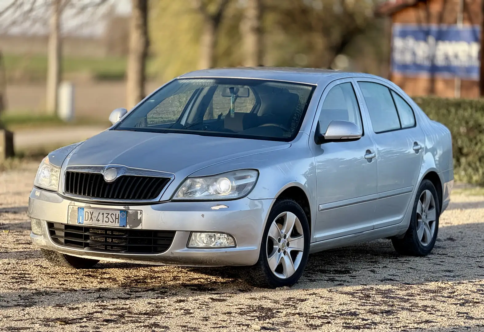 Skoda Octavia 1.6 Ambiente Gpline - 2