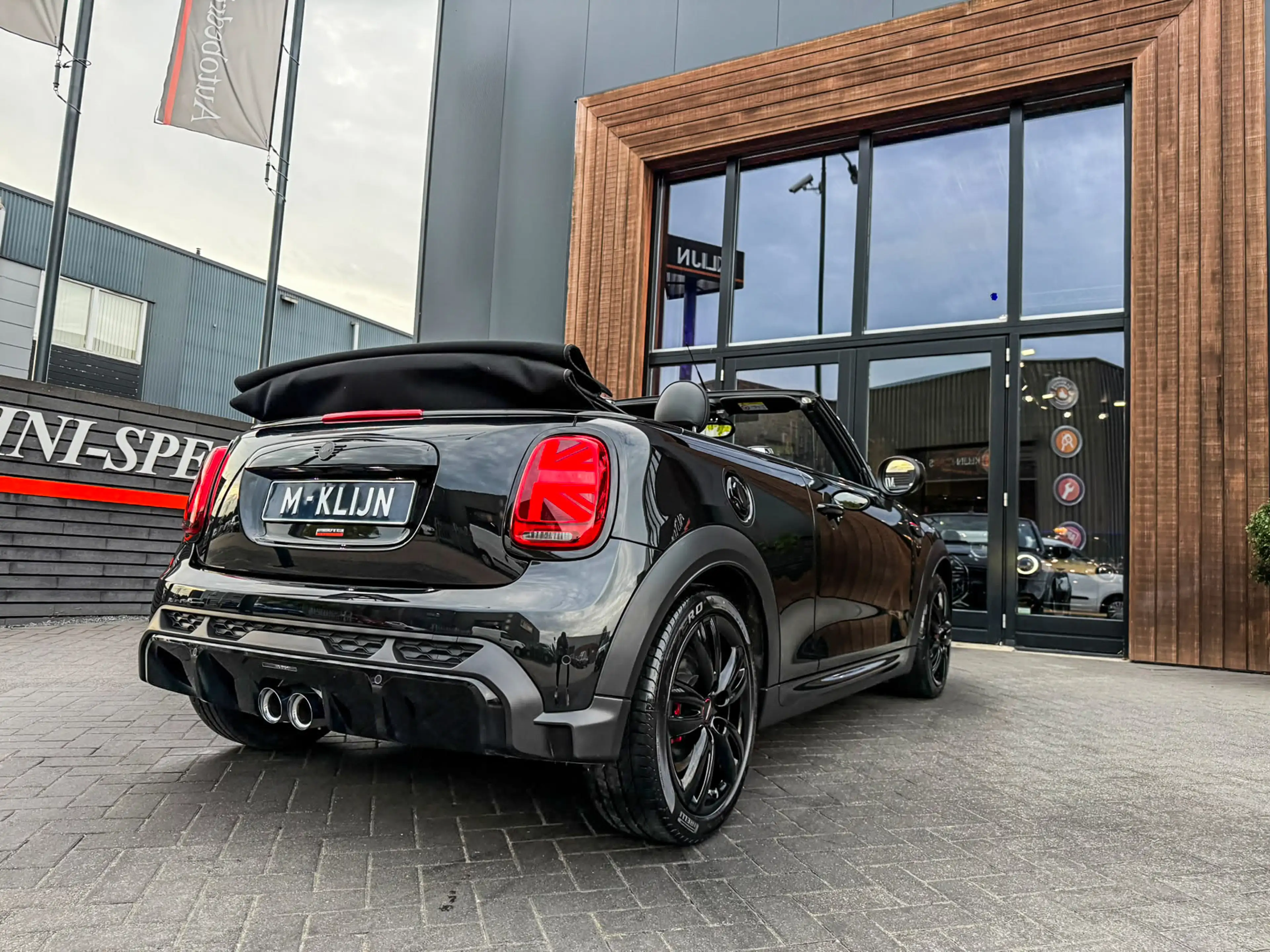 MINI John Cooper Works Cabrio 2.0 JCW Pack F1 aut 231pk/Leer/Hk/Navi/Head up/Btw — photo 7