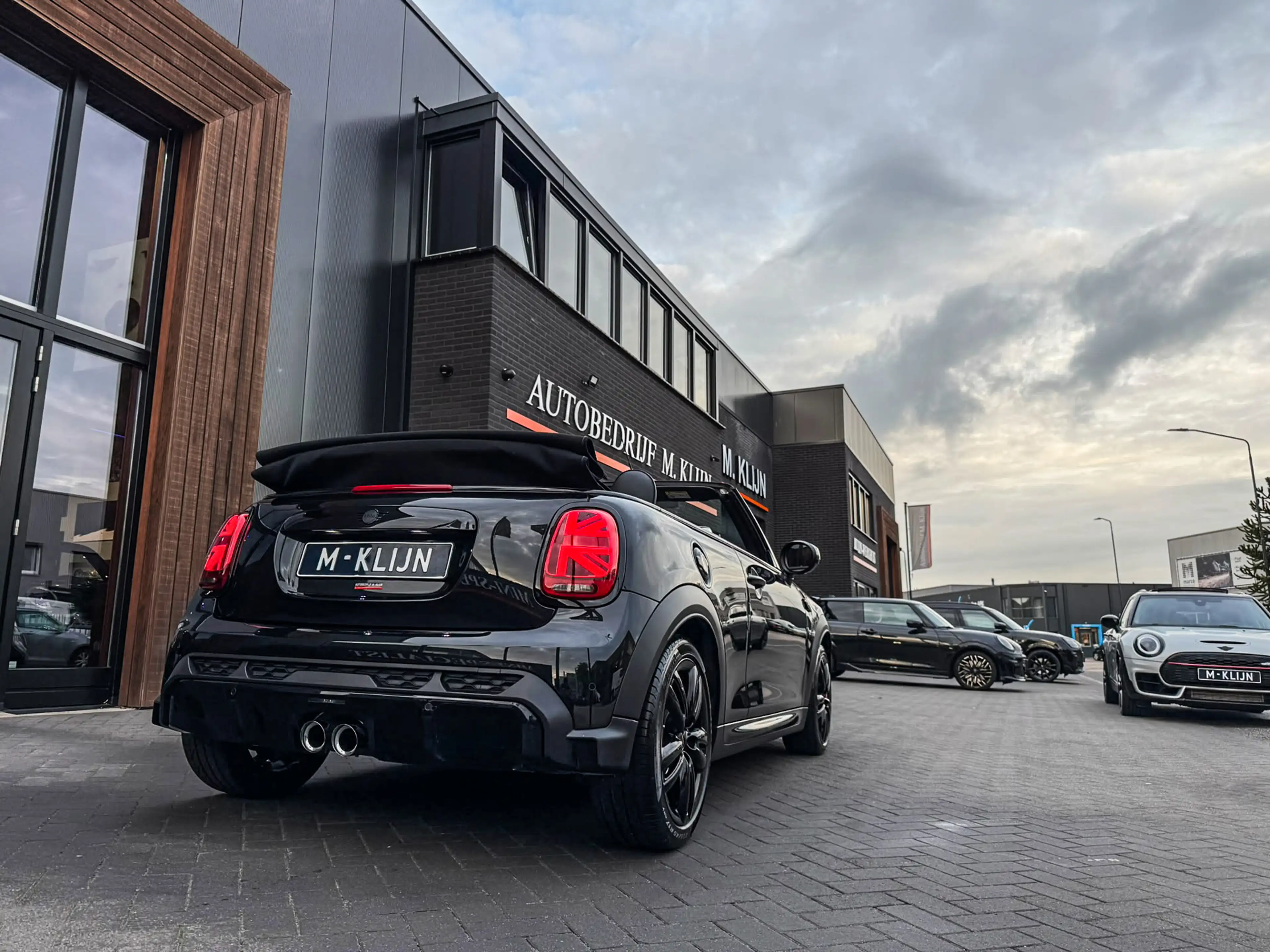MINI John Cooper Works Cabrio 2.0 JCW Pack F1 aut 231pk/Leer/Hk/Navi/Head up/Btw — photo 15