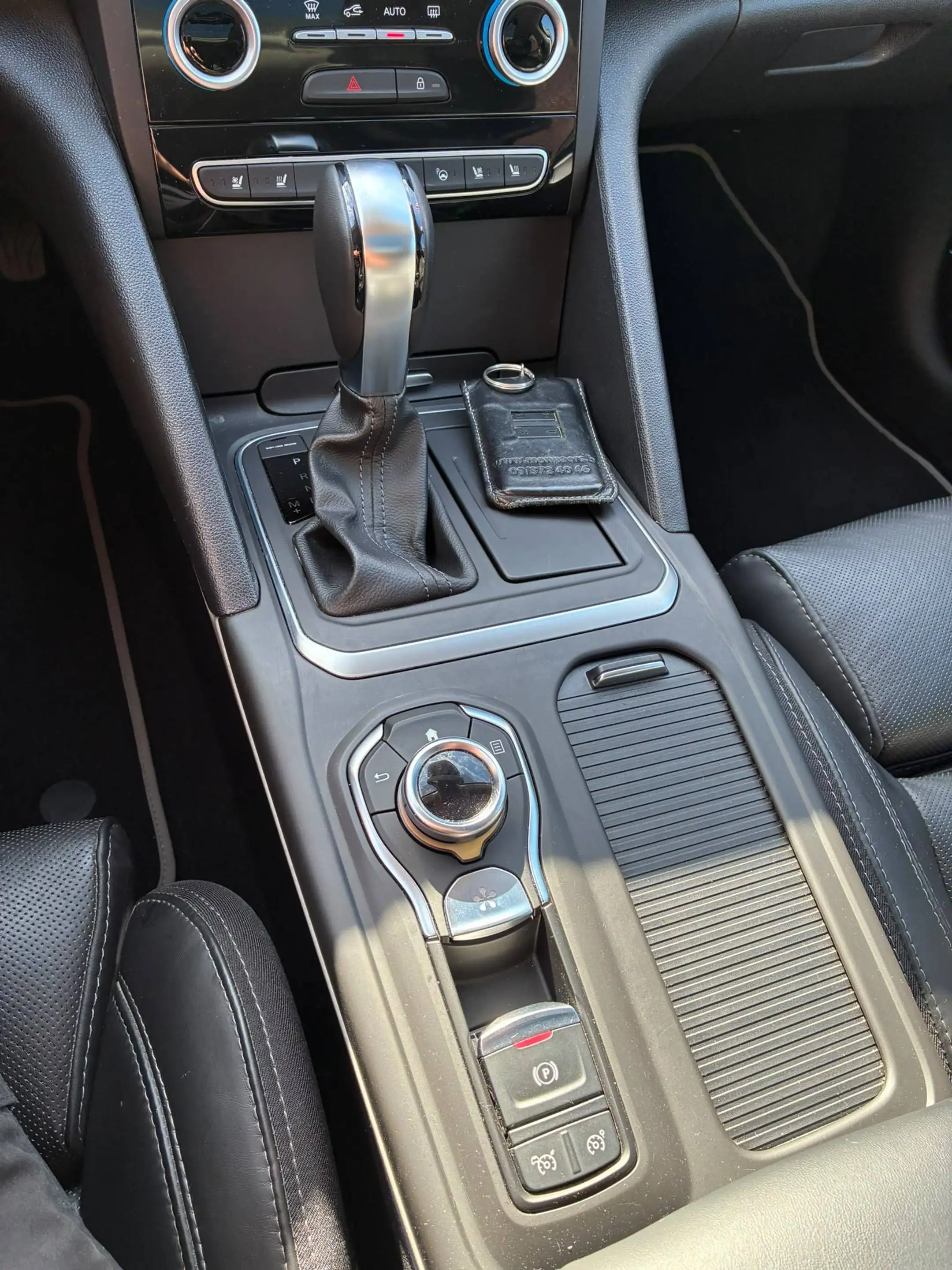 Renault Talisman Talisman SW 1.6 TCe Energy Initiale Paris EDC — photo 8