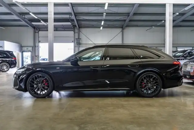 Audi A6 view 5