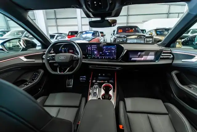 Audi A6 view 6