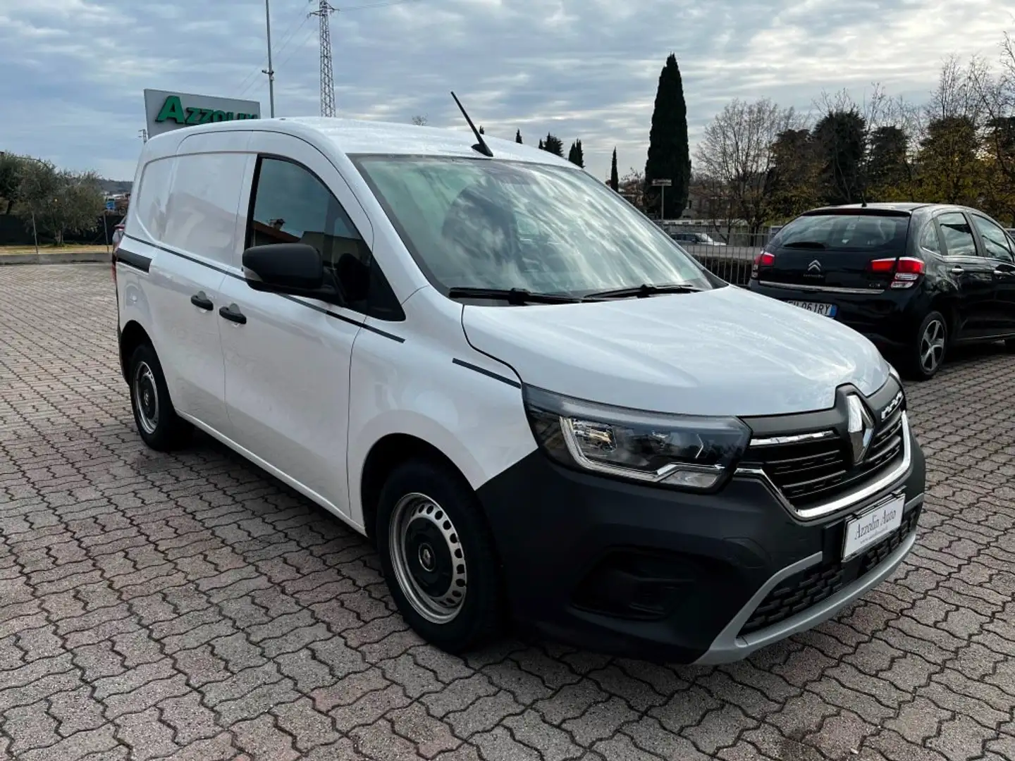 Renault Kangoo 1.5 DCI SI A NEOPATENTATI KM. 22.828 Білий - 1