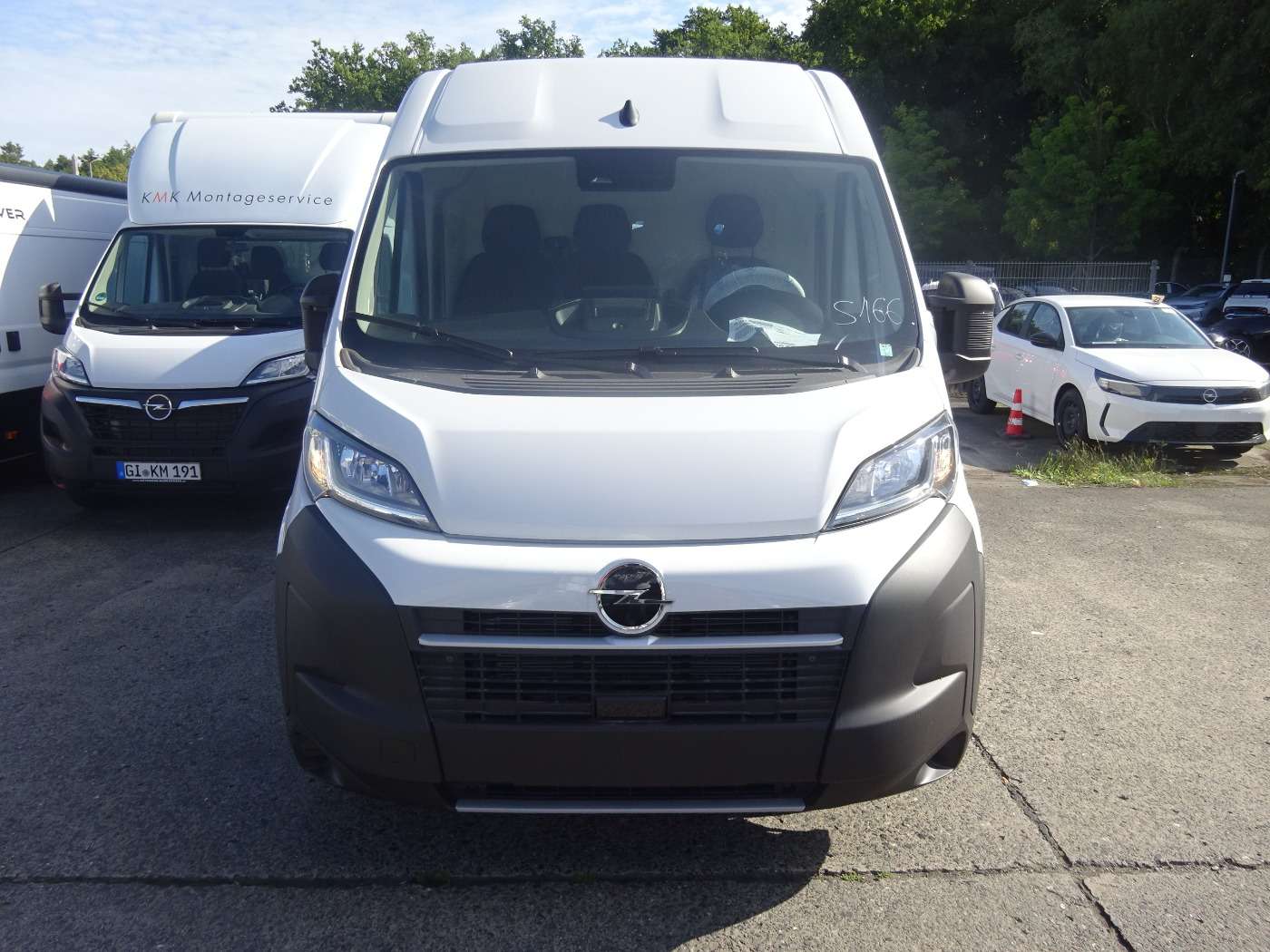 Opel Movano