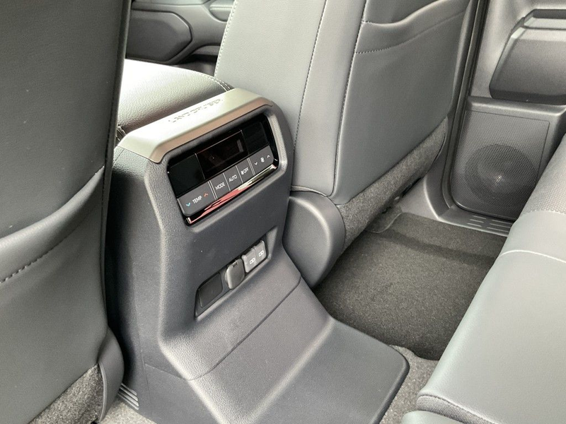 Toyota Land Cruiser 2.8 D-4D Mild-Hybrid Automatik Executive — photo 11