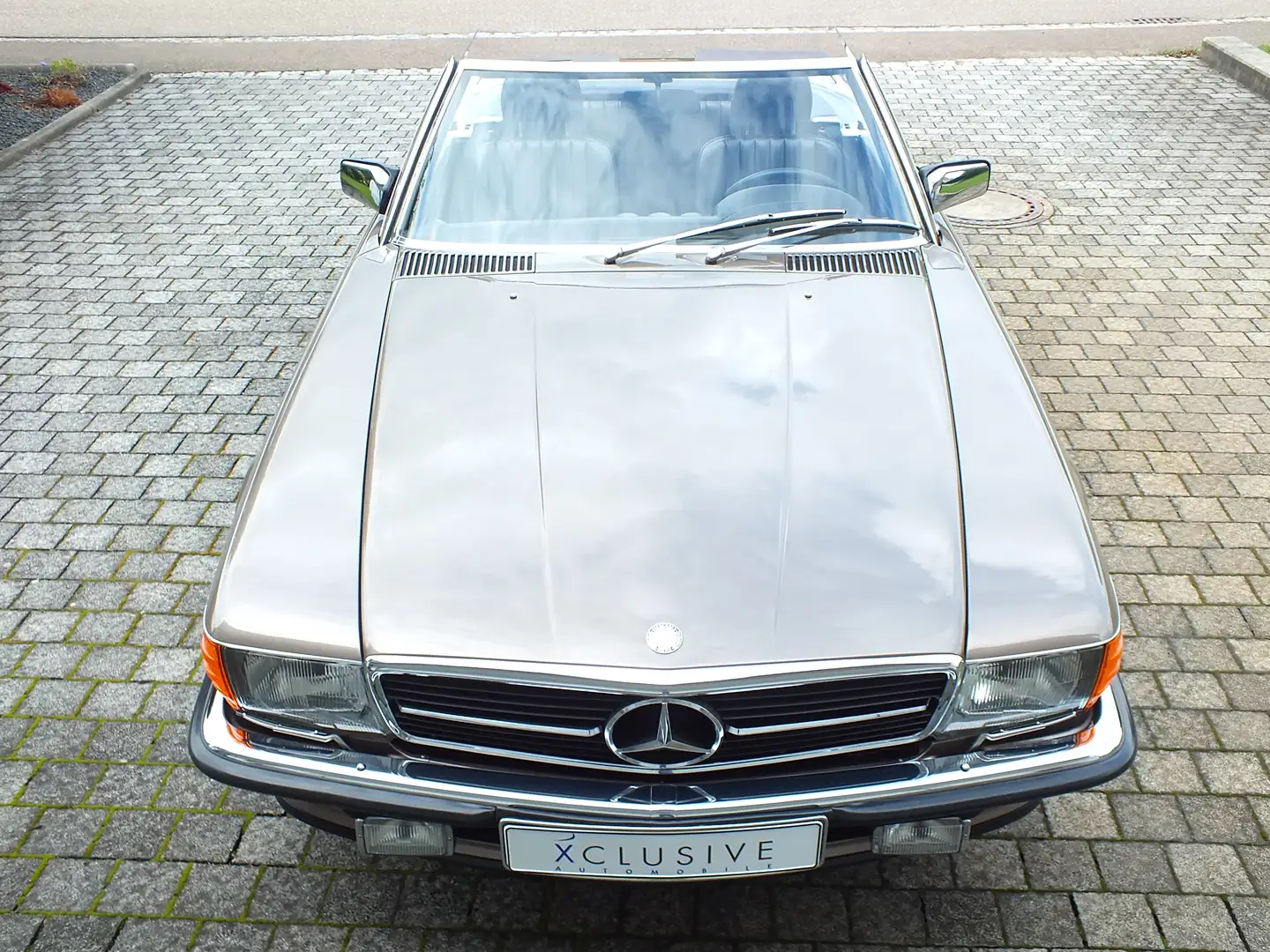 Mercedes-Benz SL 300 Jahreswagen - 100 % Erstlack - Deutsches Auto Braun - 2