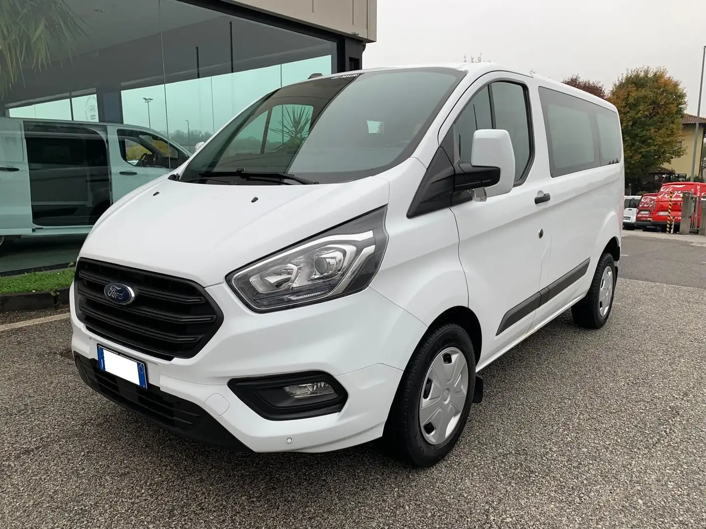 Ford Transit Custom 9 posti  - 2.0 TDCi 130 - Euro 6d  - Bianco - 2