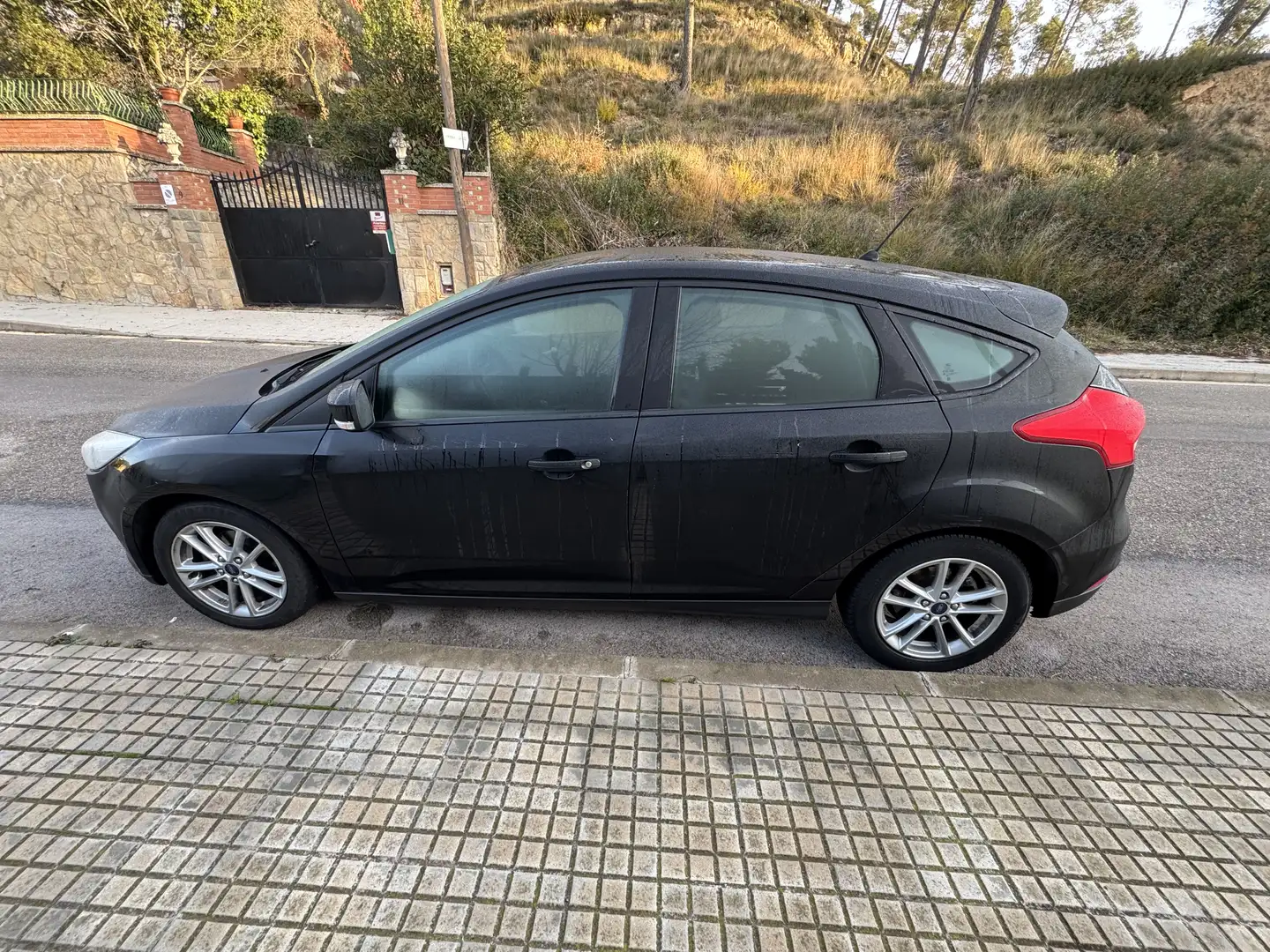 Ford Focus Focus Sb. 1.0 Ecoboost Auto-S - 1