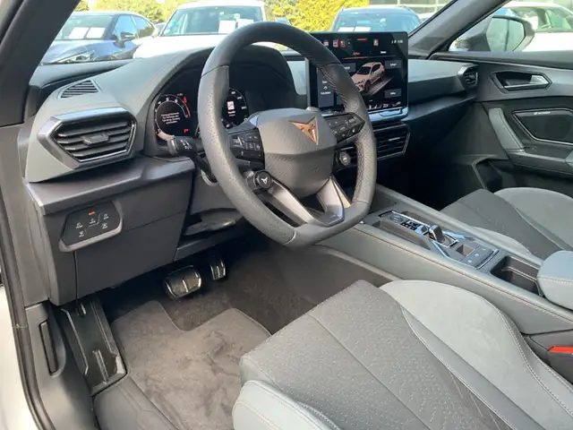 Cupra Formentor view 10