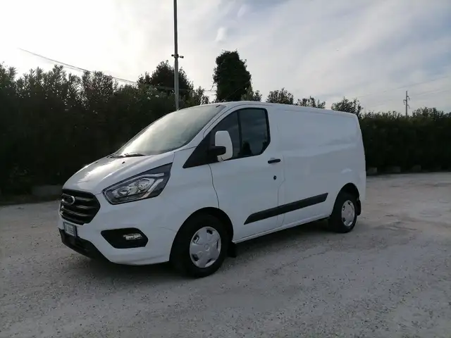 2022 Ford Transit Custom in White for sale