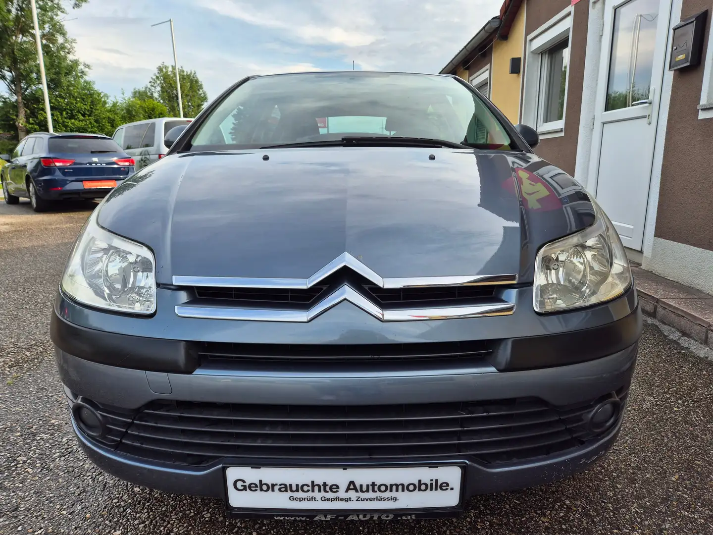 Citroen C4 Style 1,4 16V SX Gris - 2