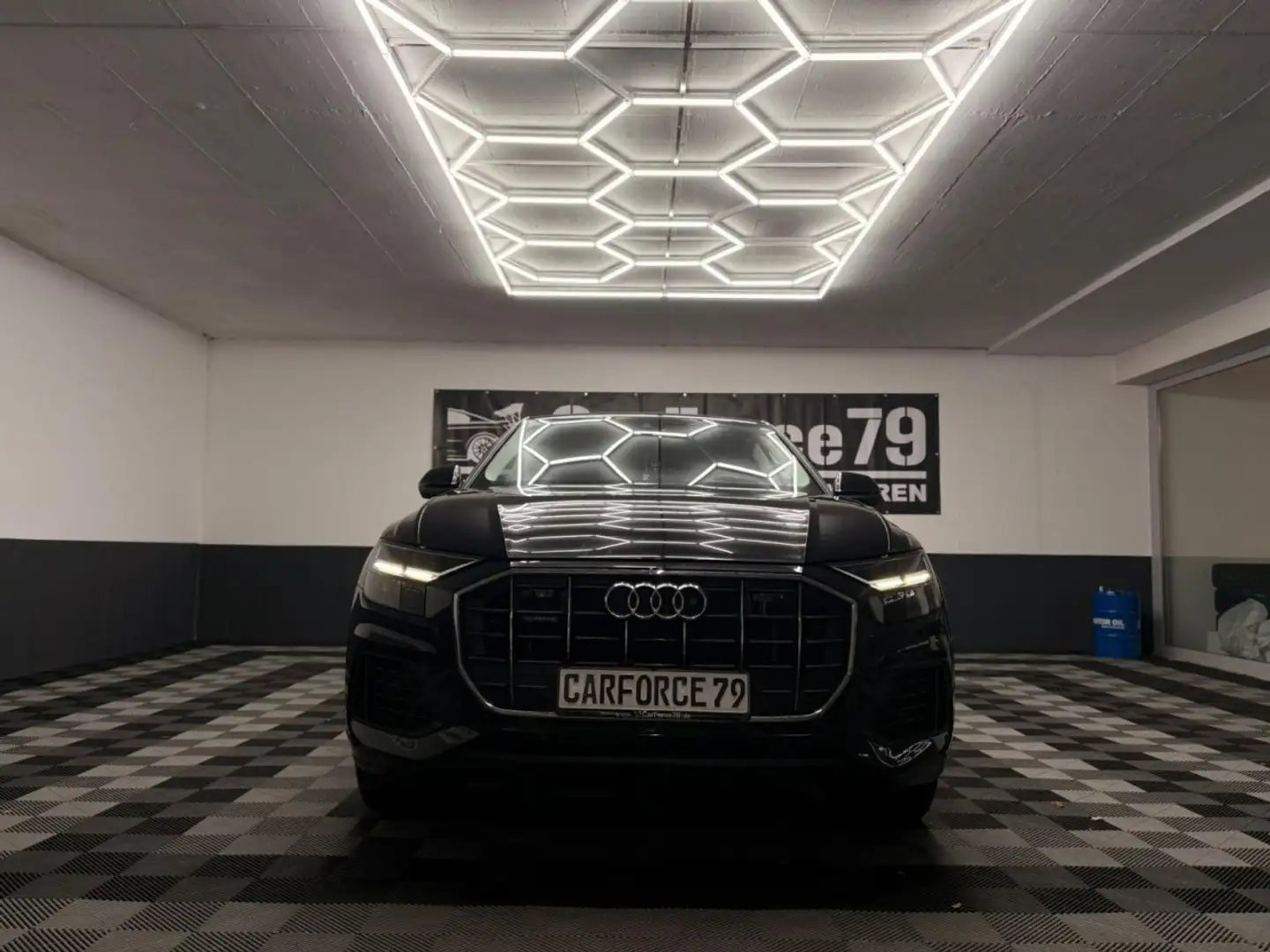 Audi Q8 55 TFSI quattro LENKRAD-,SITZHZG DAB HEADUP Klima Schwarz - 2