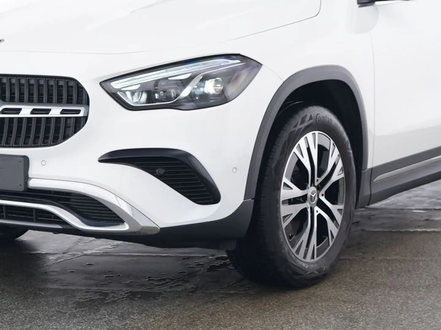 Mercedes-Benz GLA 200 Progressive Advanced Plus,Multibeam Weiß - 2
