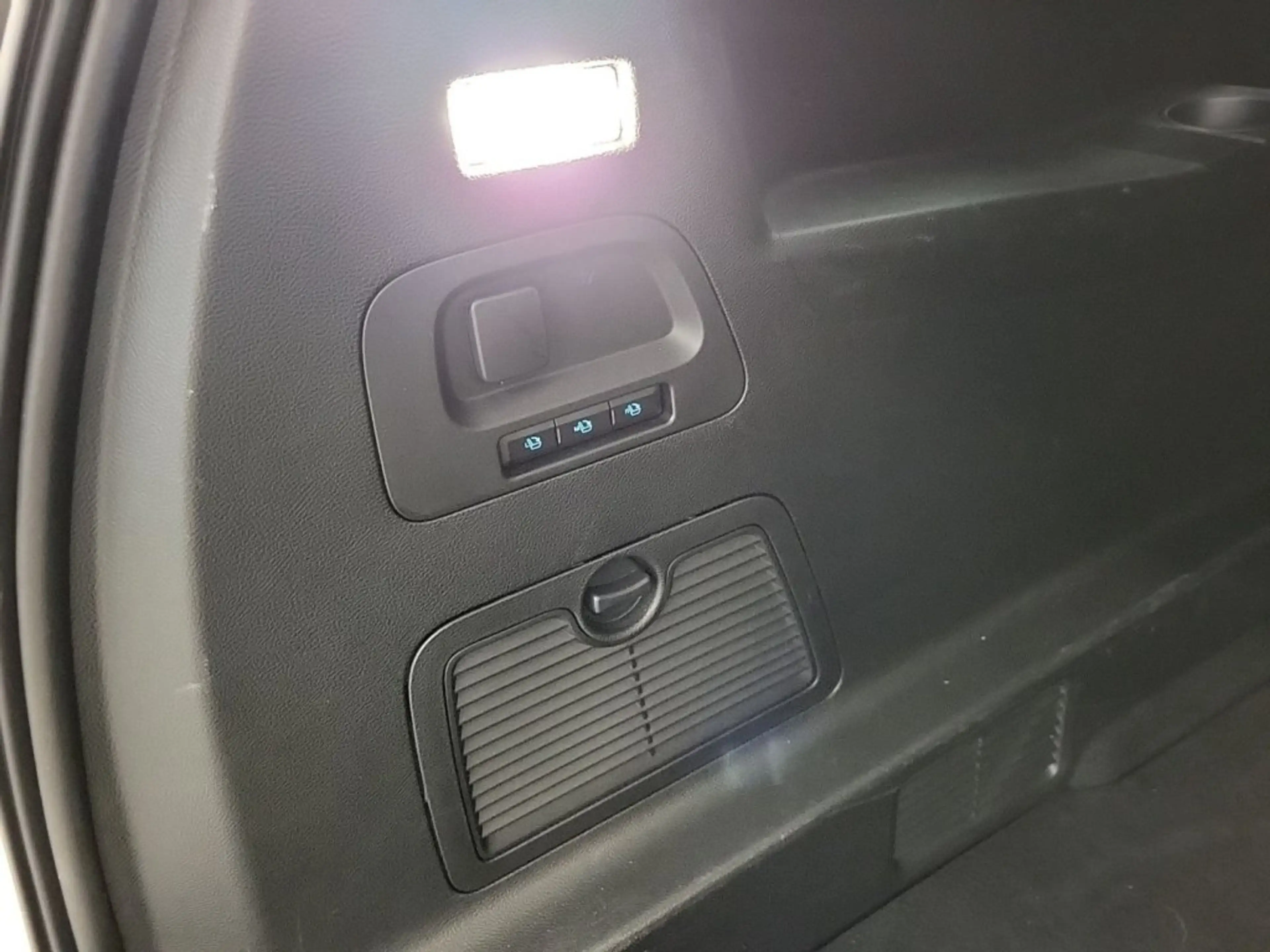 Ford S-Max Titanium 2.0 EcoBlue SCR Aut. — photo 6