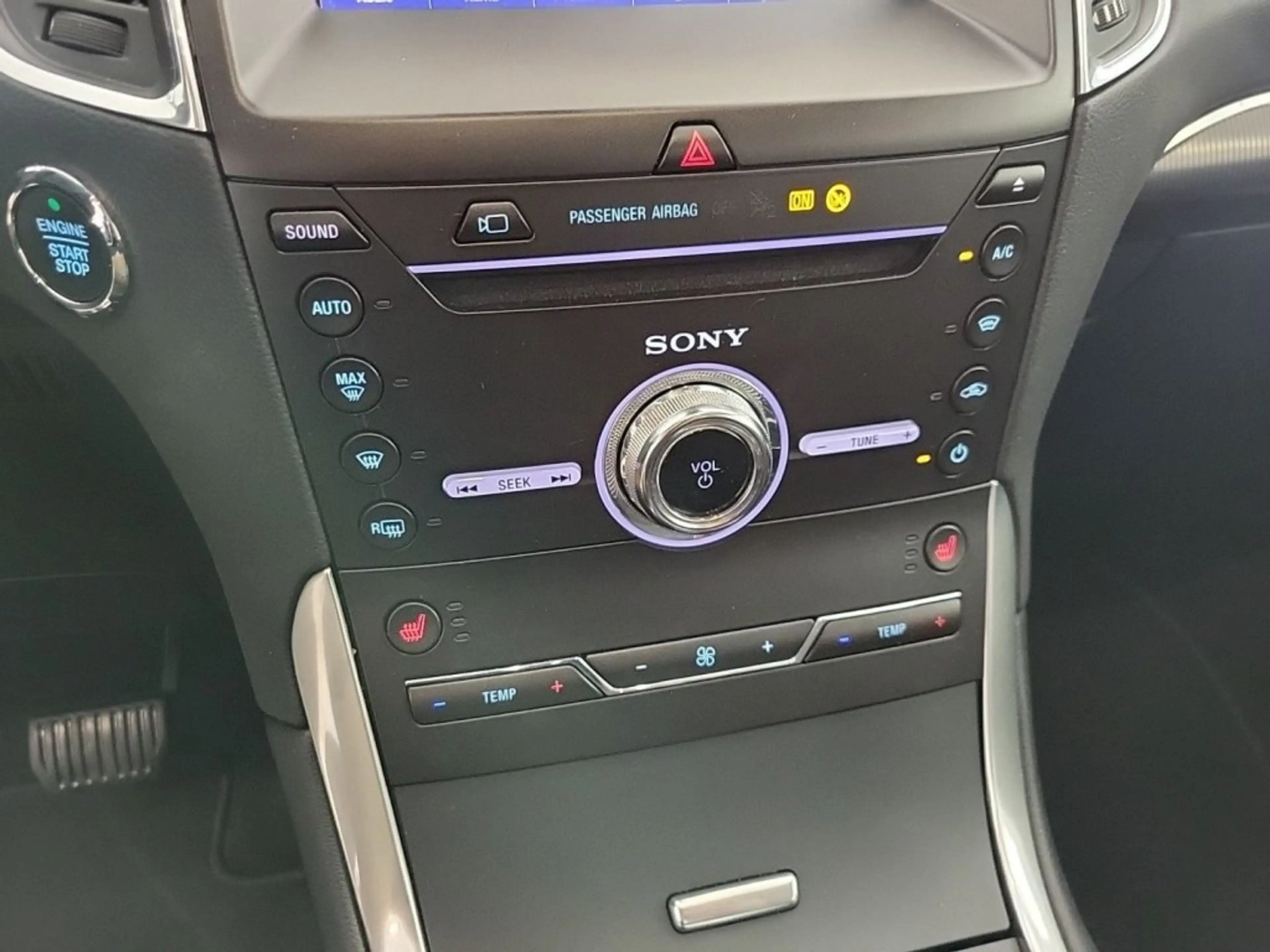 Ford S-Max Titanium 2.0 EcoBlue SCR Aut. — photo 13