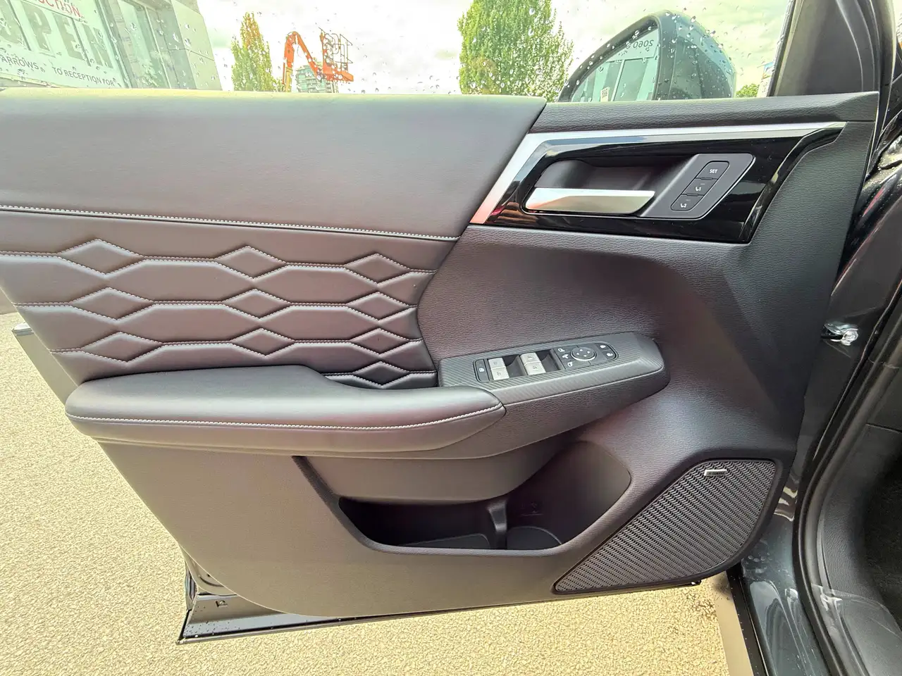 Mitsubishi Outlander снимка Mitsubishi Outlander