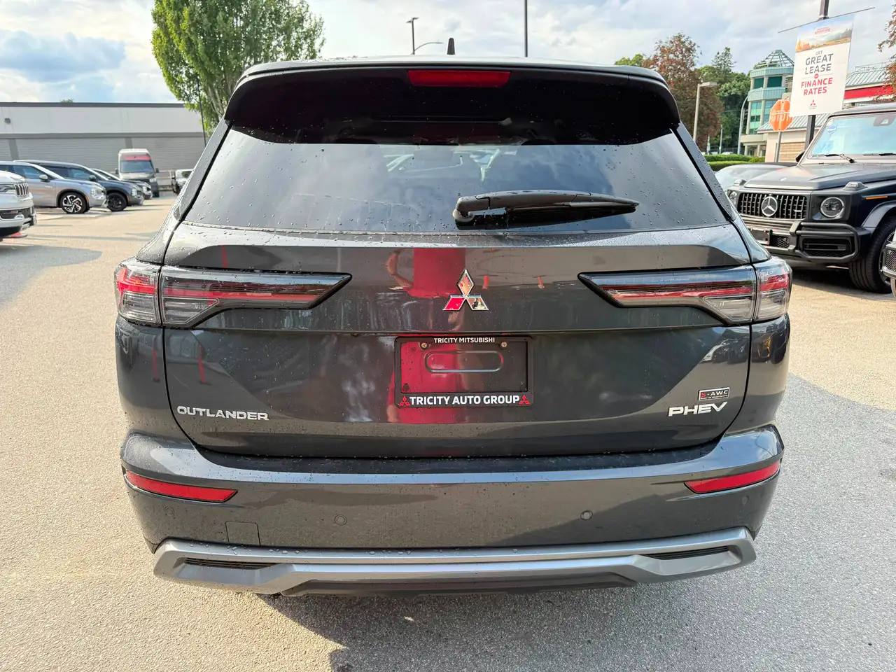 Mitsubishi Outlander снимка Mitsubishi Outlander