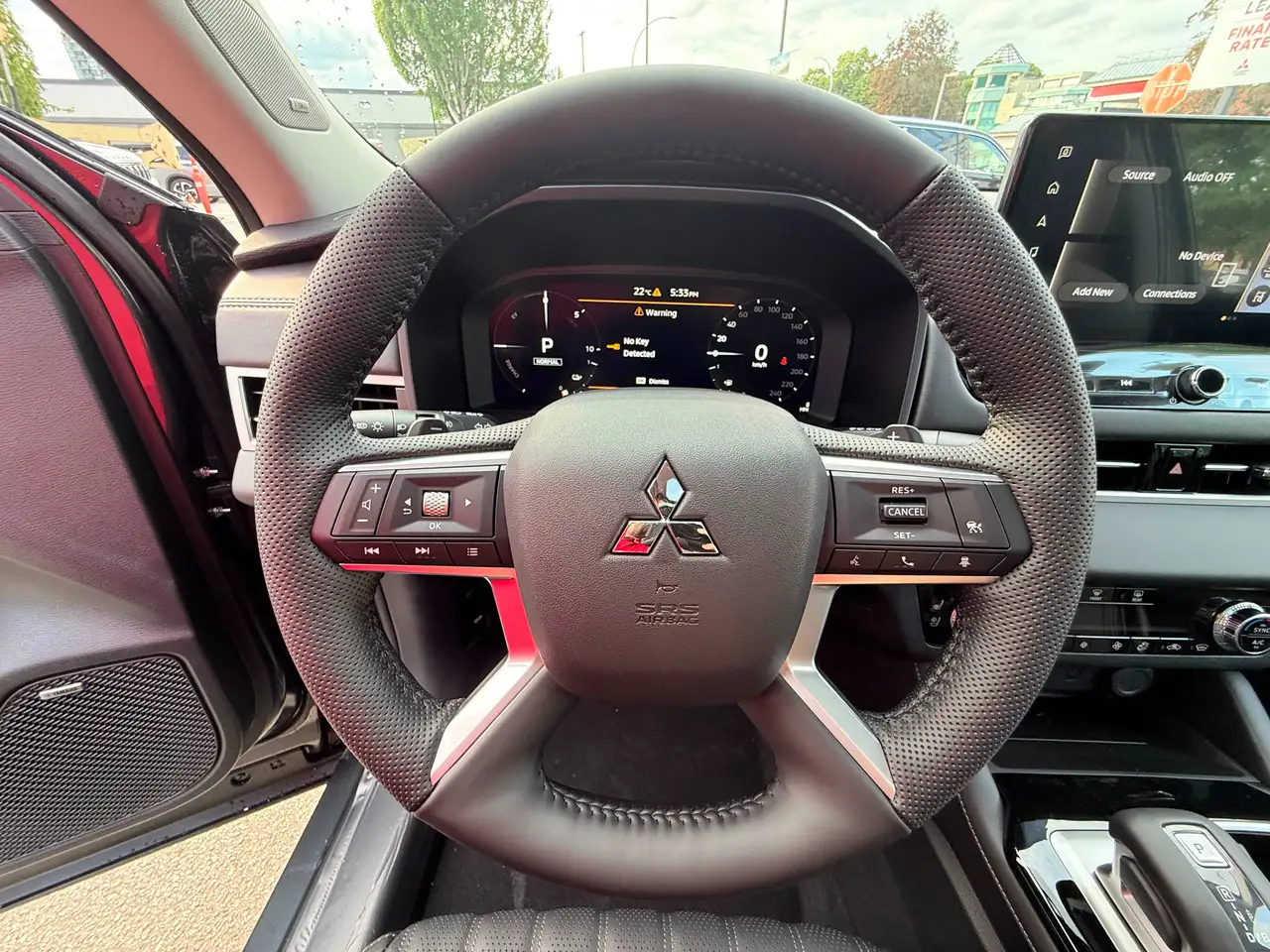 Mitsubishi Outlander снимка Mitsubishi Outlander