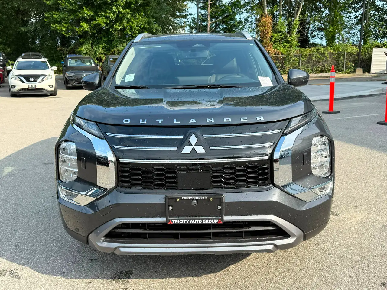 Mitsubishi Outlander снимка Mitsubishi Outlander