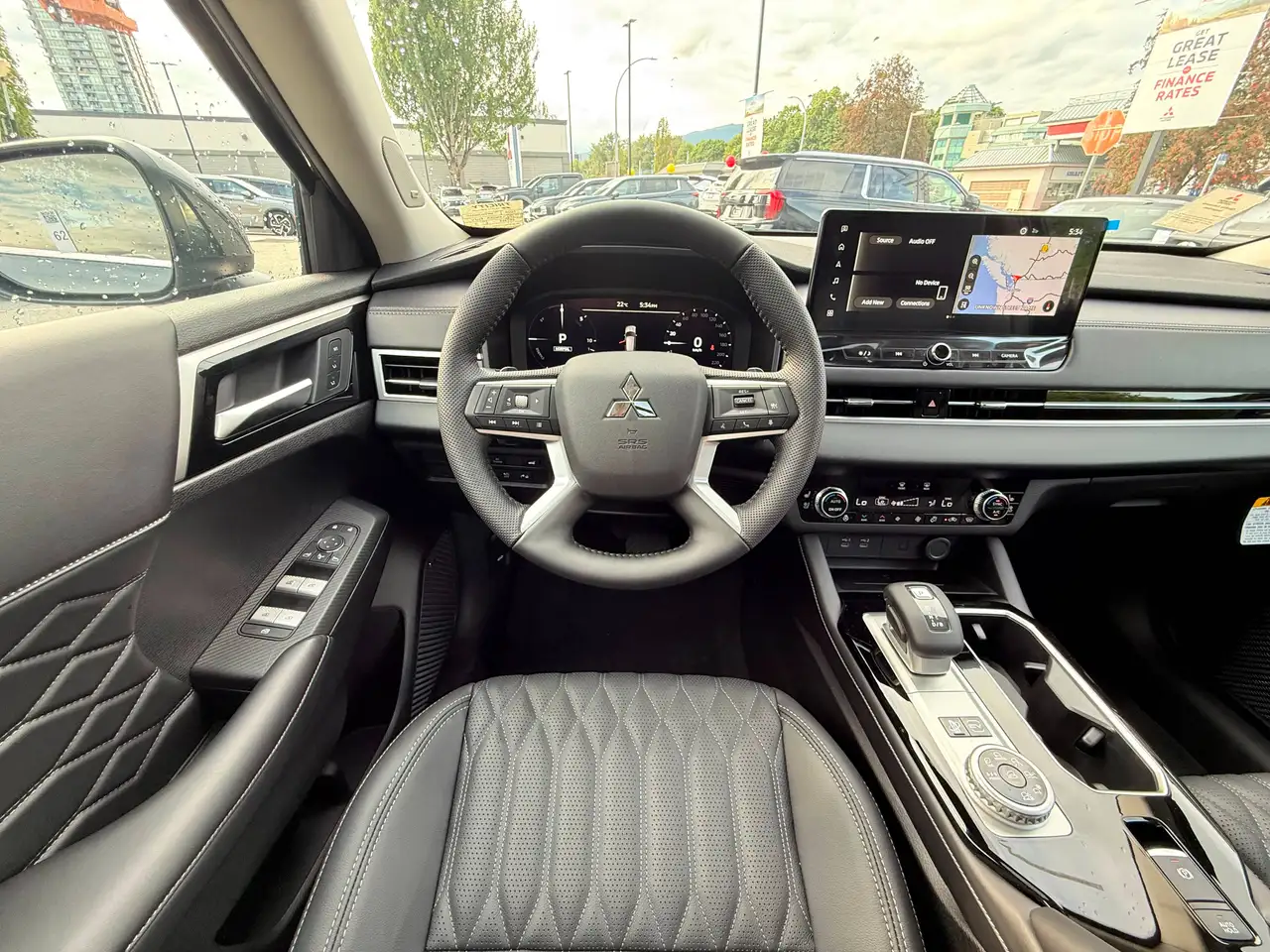 Mitsubishi Outlander снимка Mitsubishi Outlander