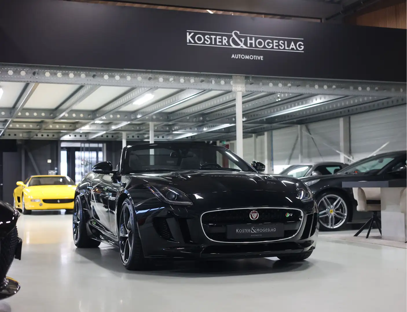Jaguar F-Type 5.0 V8 R Convertible AWD | Historie - Camera Zwart - 1