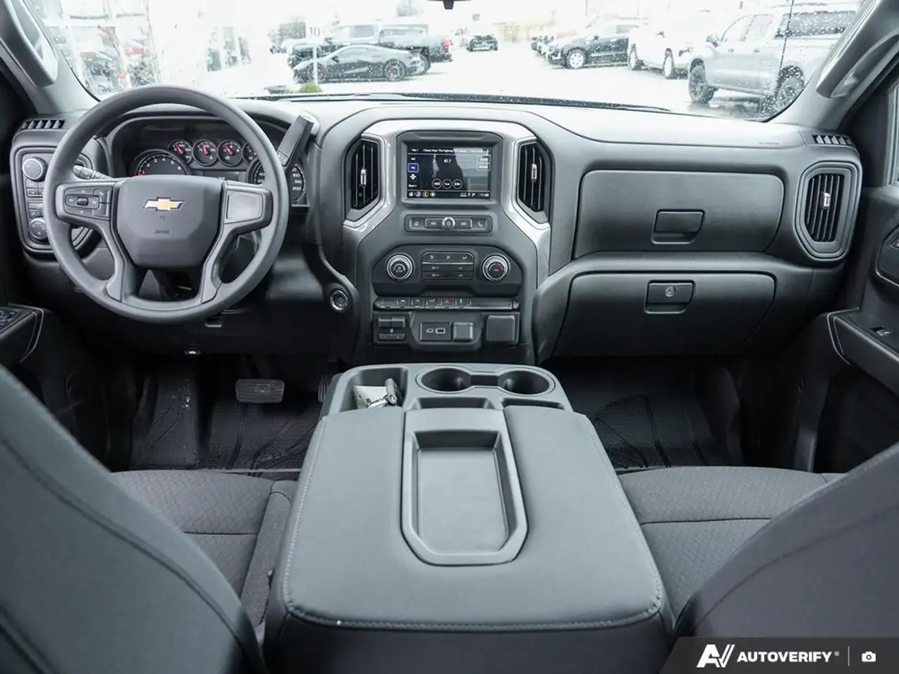 Chevrolet Silverado 1500 снимка Chevrolet Silverado 1500