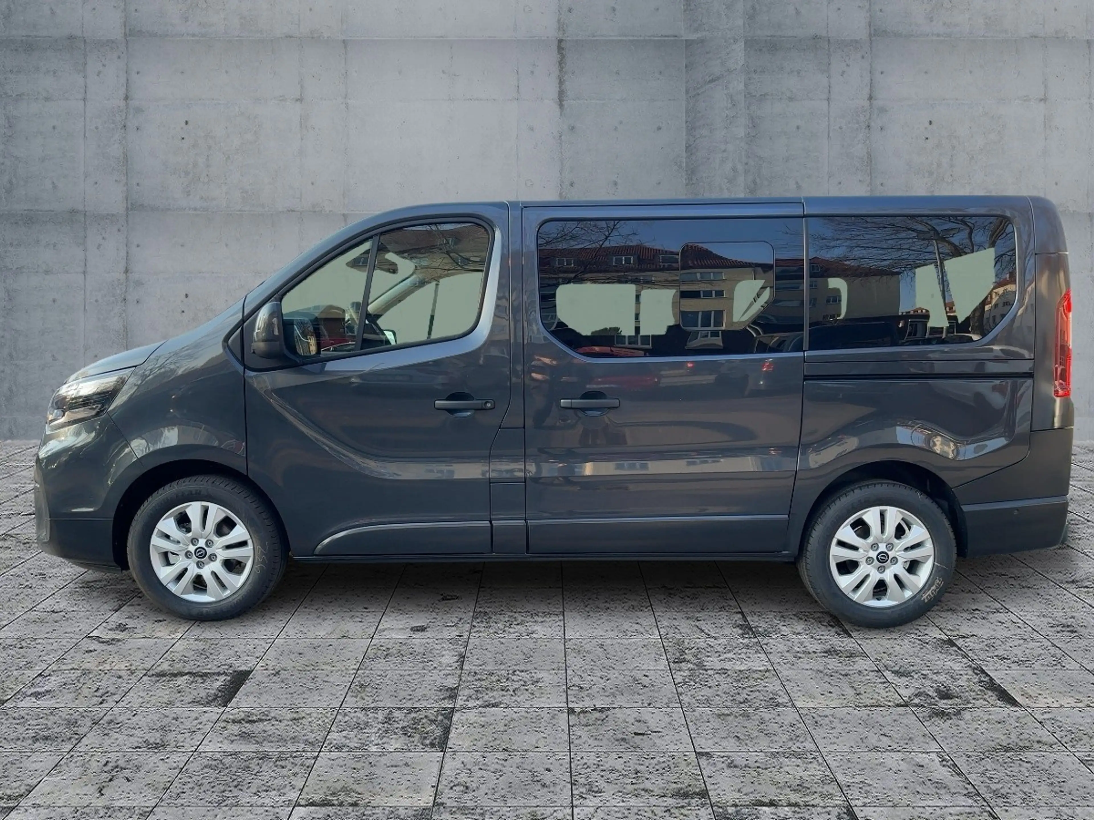 Nissan Primastar Tekna L1H1 dci 170 PS AUTOMATIK/LED — photo 2