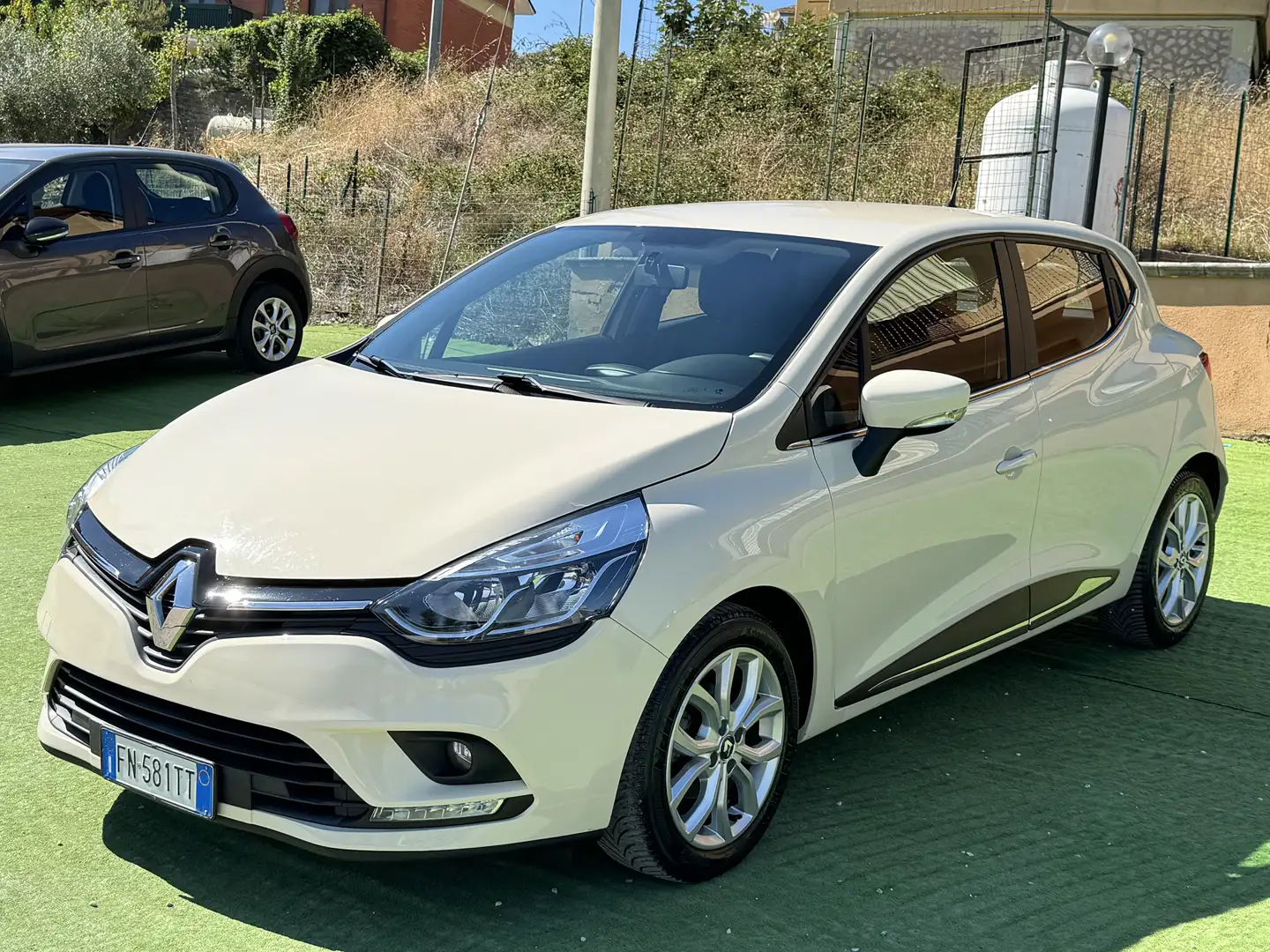 Renault Clio 1.5 dci energy Intens 75cv - 1