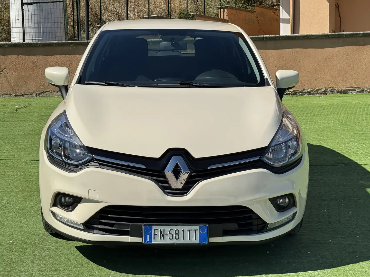 Renault Clio 1.5 dci energy Intens 75cv - 2