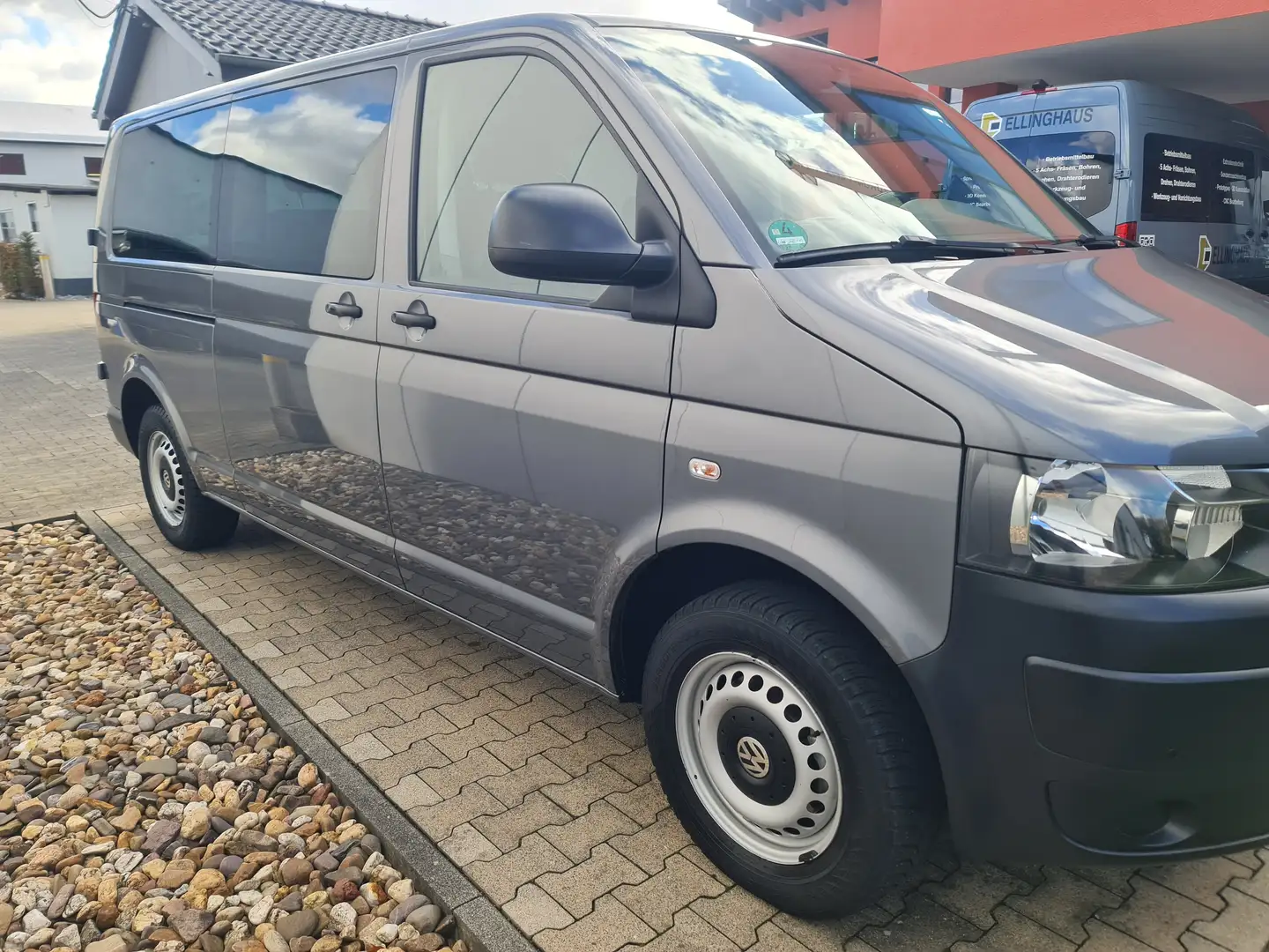 Volkswagen T5 Caravelle Caravelle Lang Profi Szürke - 2
