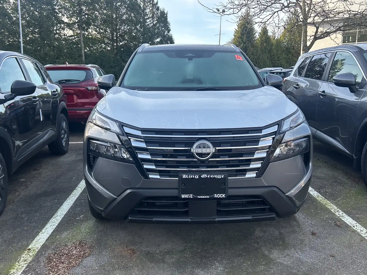 Nissan Rogue снимка Nissan Rogue