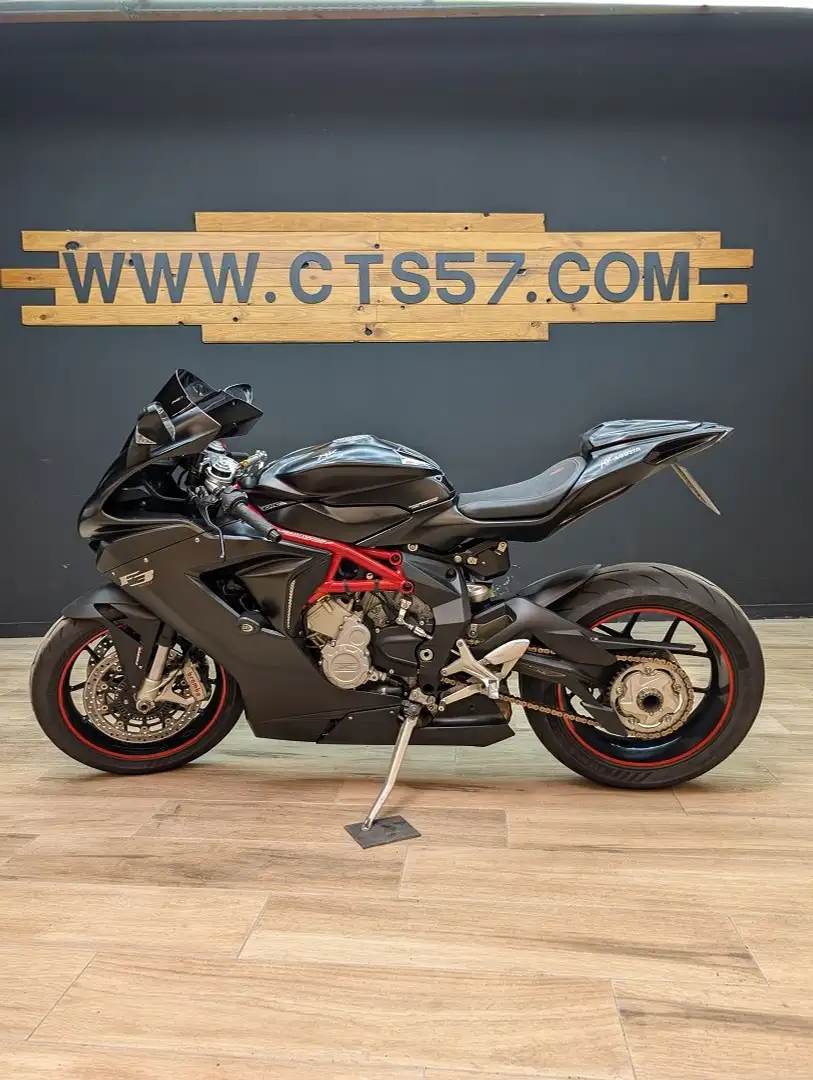 MV Agusta 800 F3 800 RC - 1