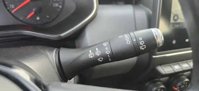 Renault Clio view 8