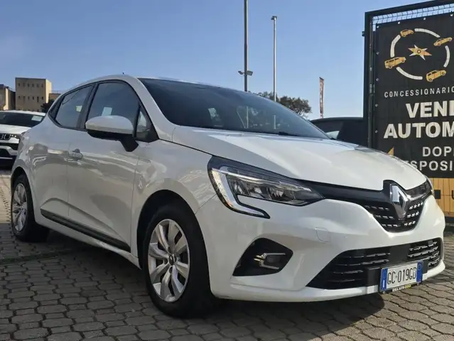 2020 Renault Clio in White for sale