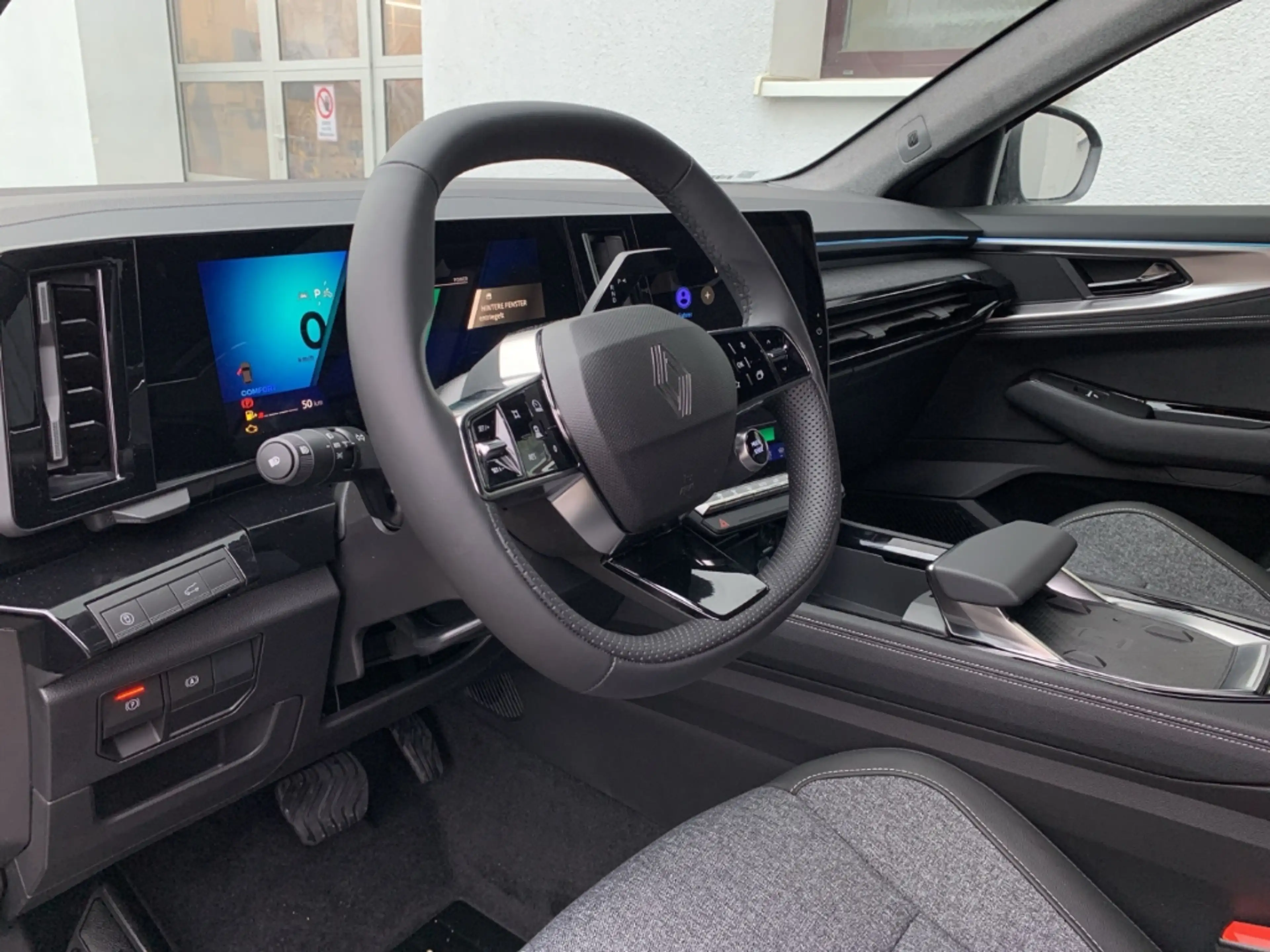 Renault Rafale TECHNO E-TECH FULL HYBRID 200 Techno SHZ+KLIMA — photo 10
