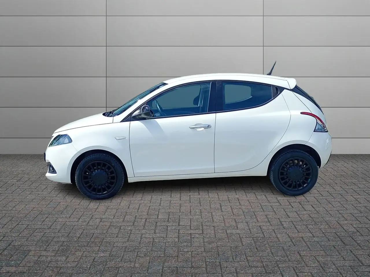 Lancia Ypsilon 2022
