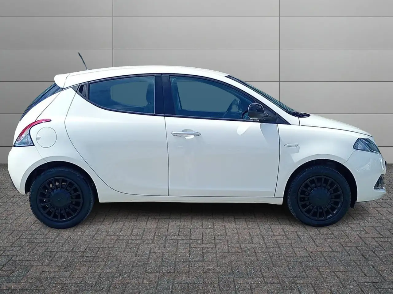 Lancia Ypsilon 2022