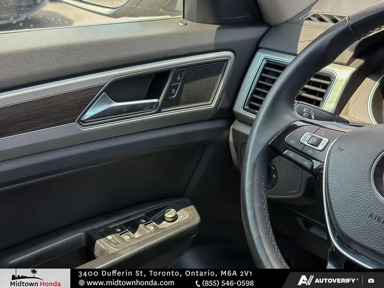 Volkswagen Atlas снимка Volkswagen Atlas