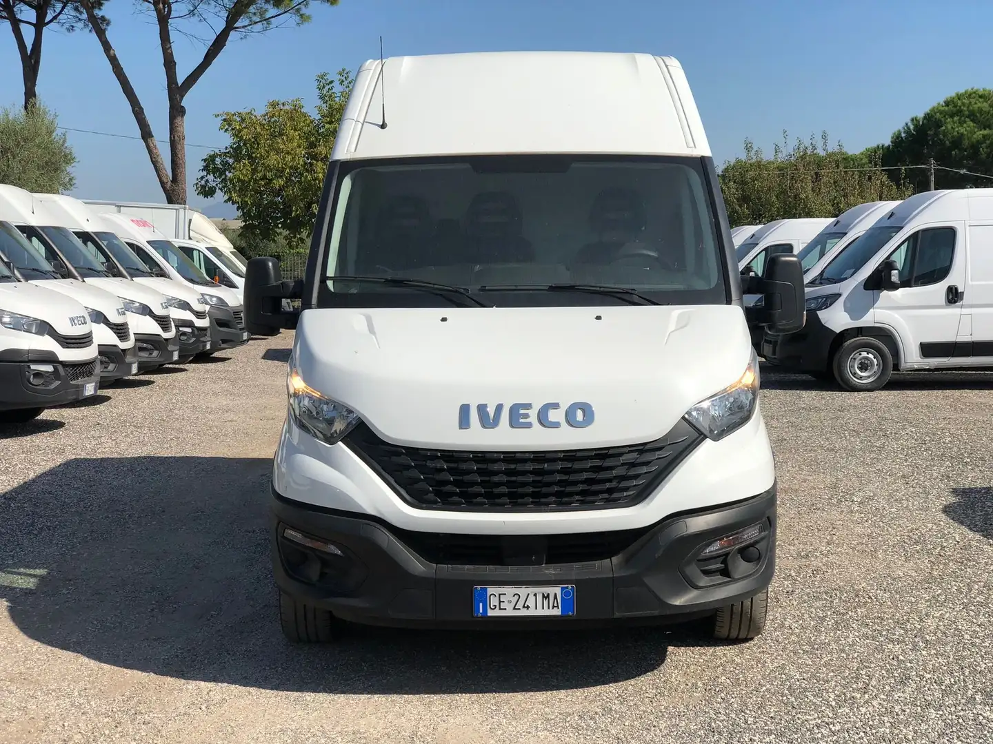 Iveco Daily 35S12 MH2 + IVA White - 2