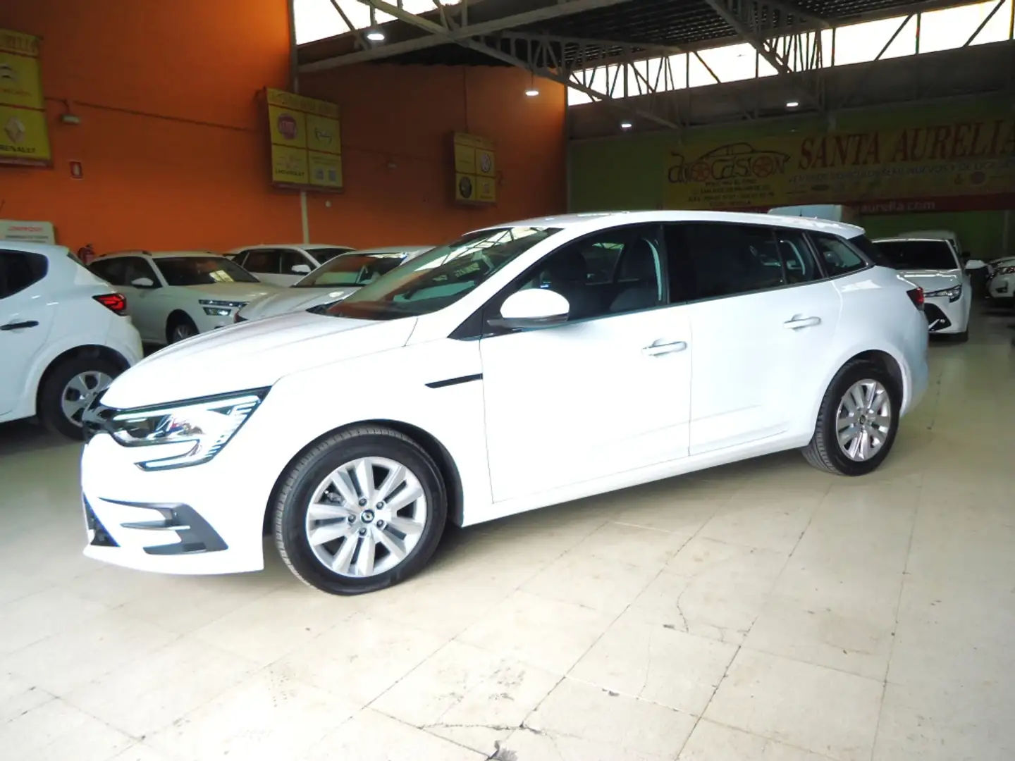 Renault Megane S.T. 1.5dCi Blue Equilibre 85kW Blanco - 1