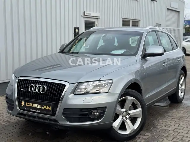 Audi Q5 view 3