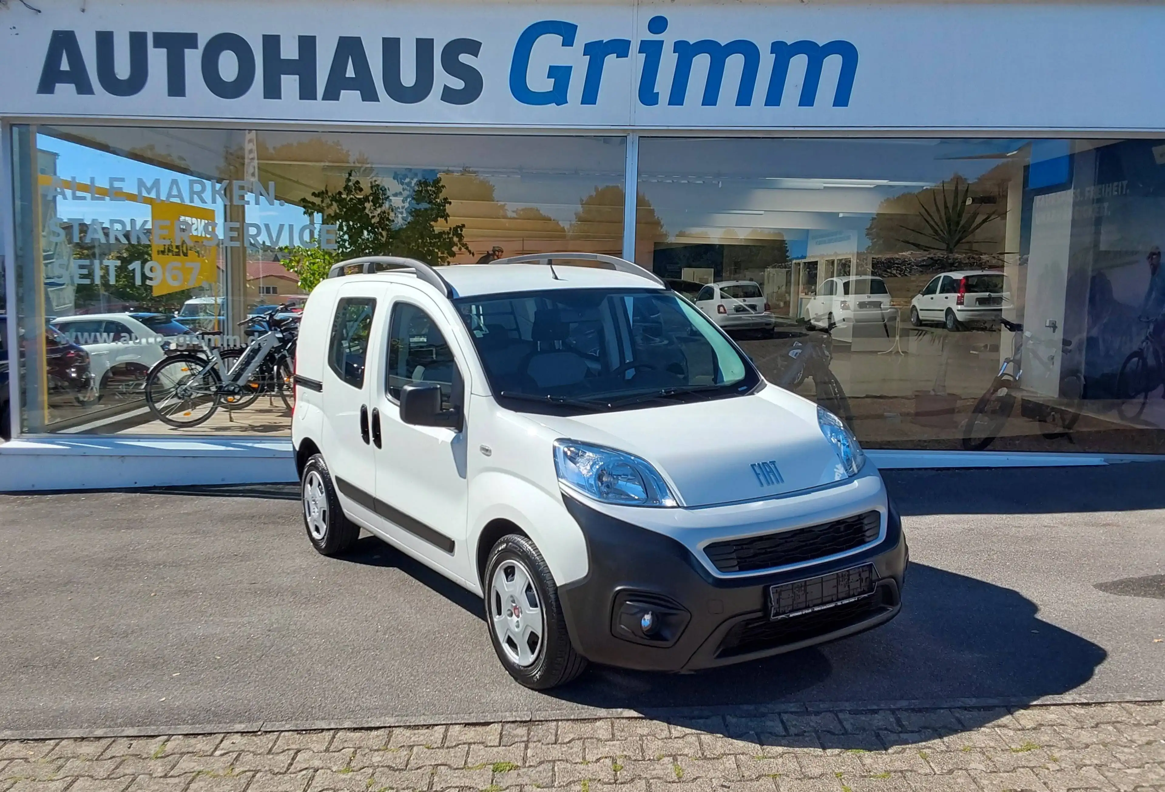 Fiat Qubo Qubo/Fiorino Multijet SX "PDC, SHZ, DAB, Klima" uvm