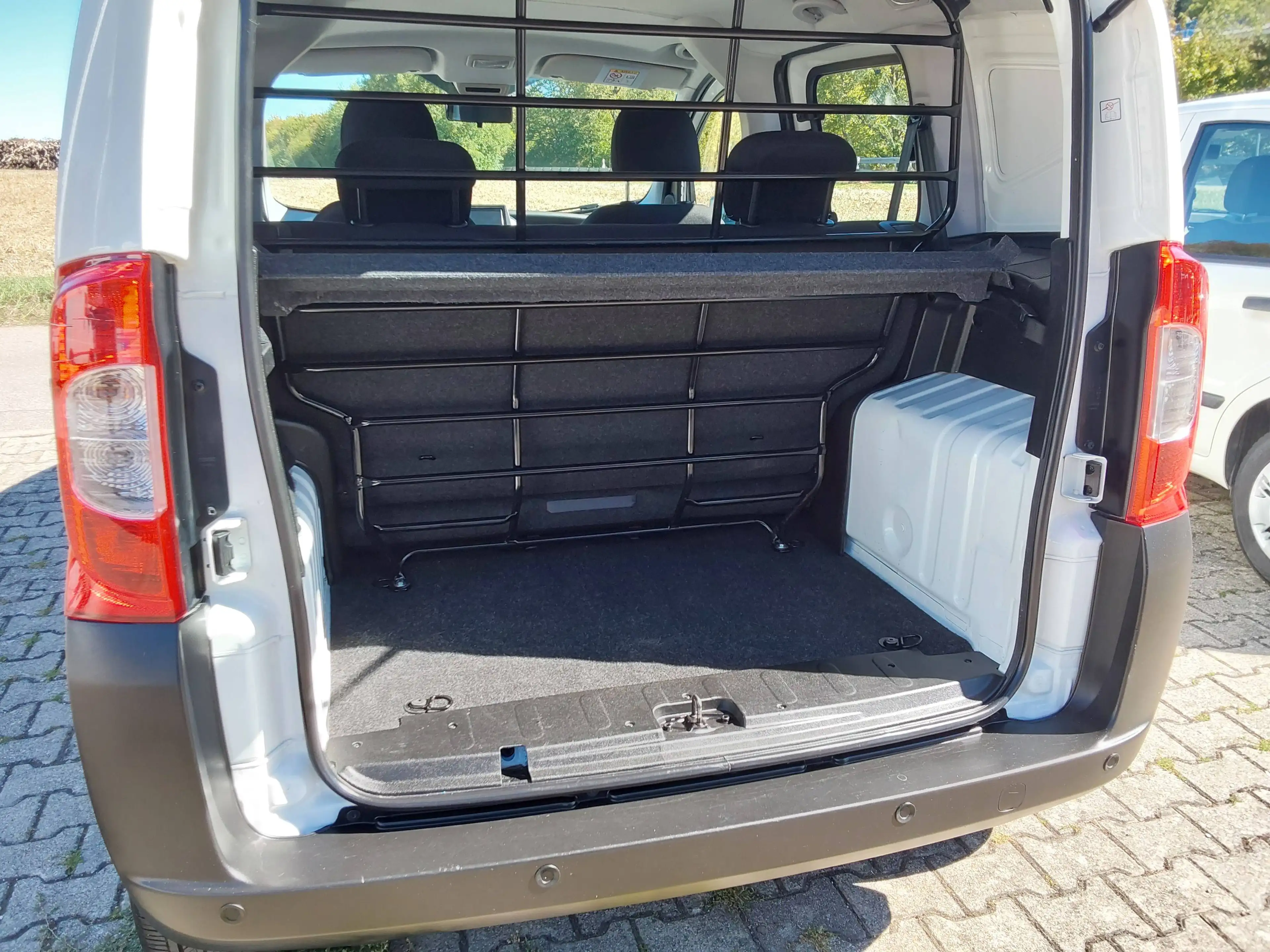 Fiat Qubo Qubo/Fiorino Multijet SX "PDC, SHZ, DAB, Klima" uvm — photo 6
