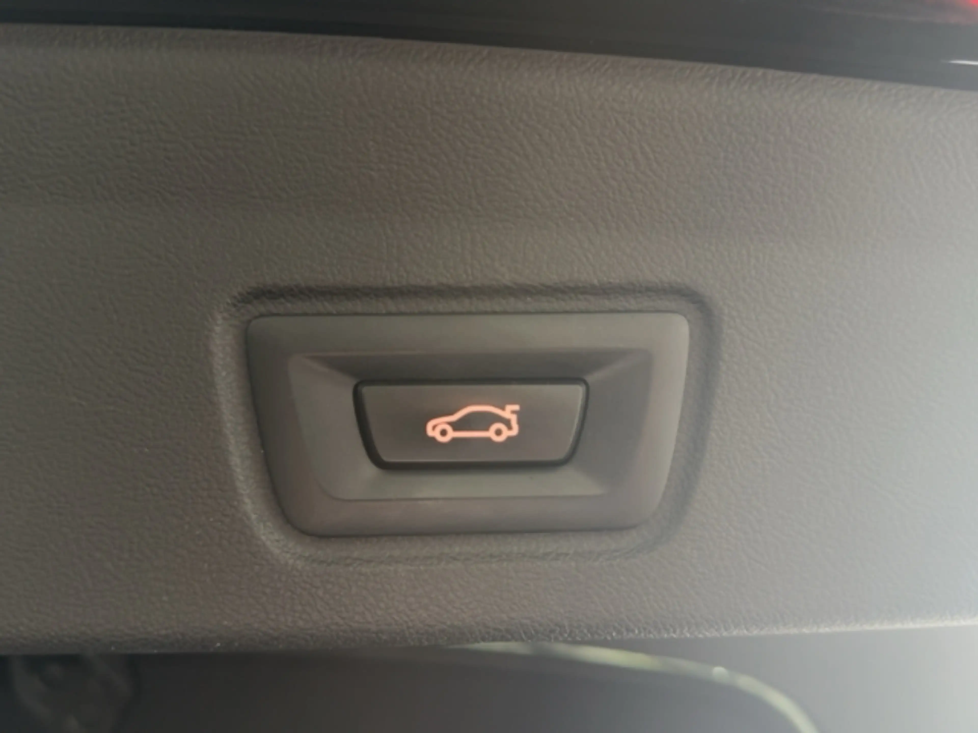 BMW i4 eDrive35 Gran Coupe Sportpaket HUD Navi Digitales — photo 14